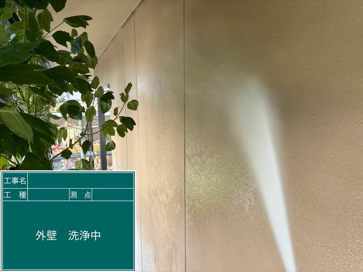 名古屋市西区 外壁 の高圧洗浄