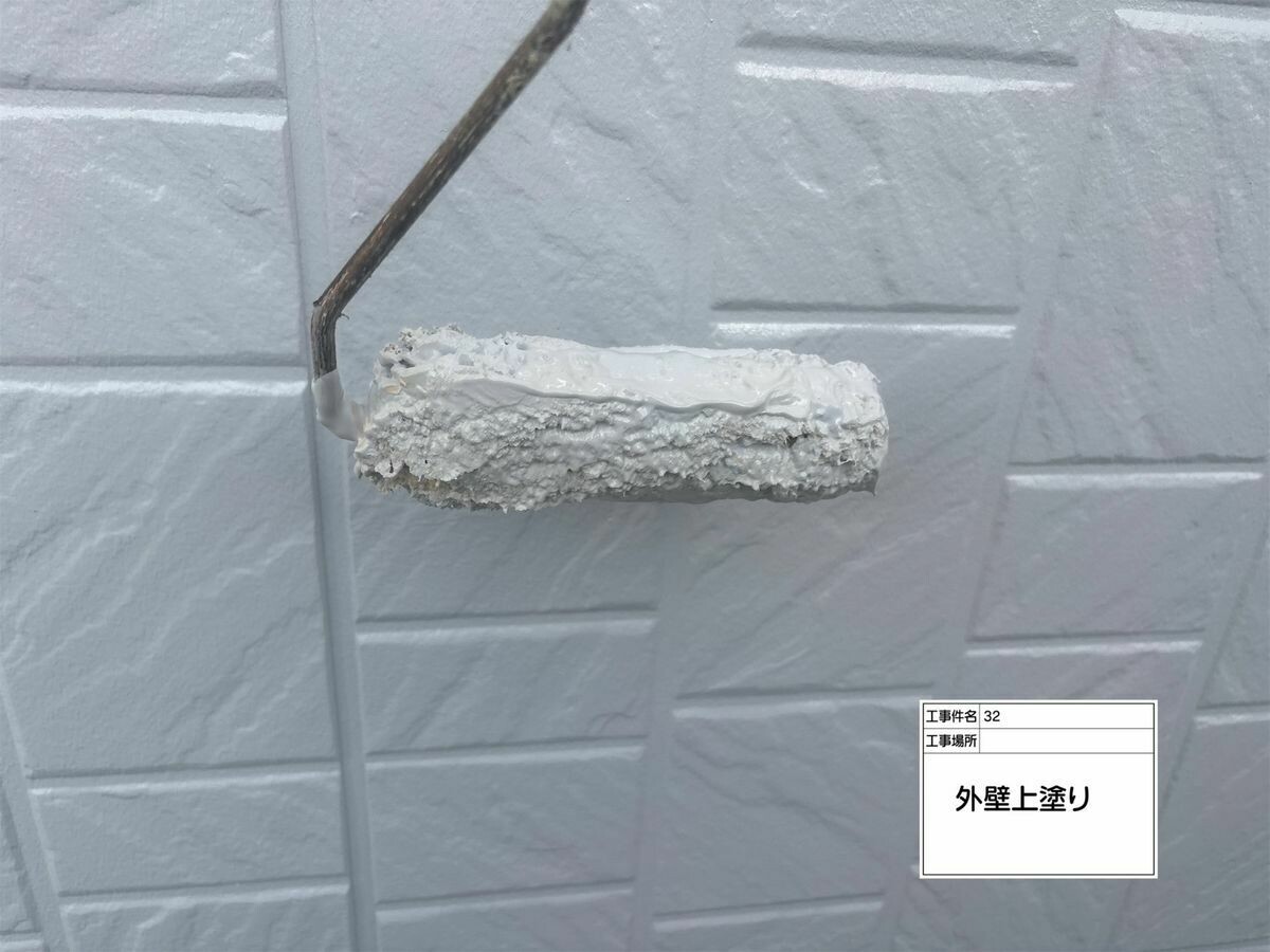 名古屋市西区 外壁 の上塗り