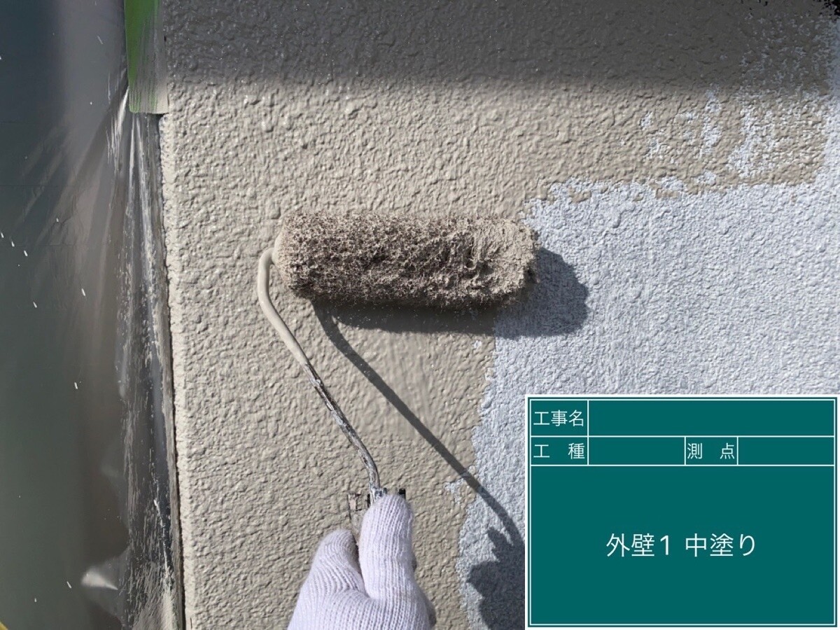 愛知県半田市 外壁（2・3階） 中塗り