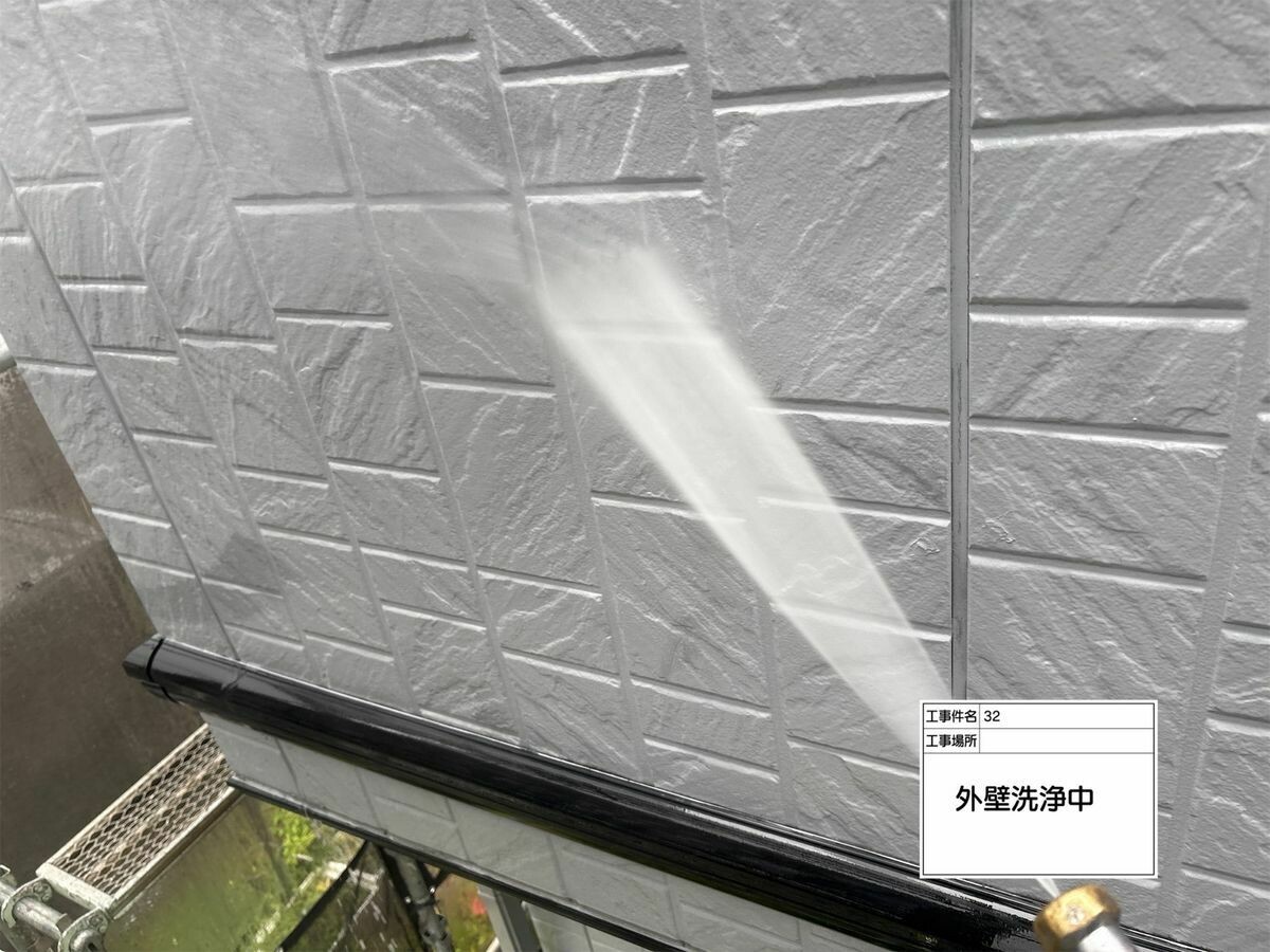 名古屋市西区 外壁 の高圧洗浄