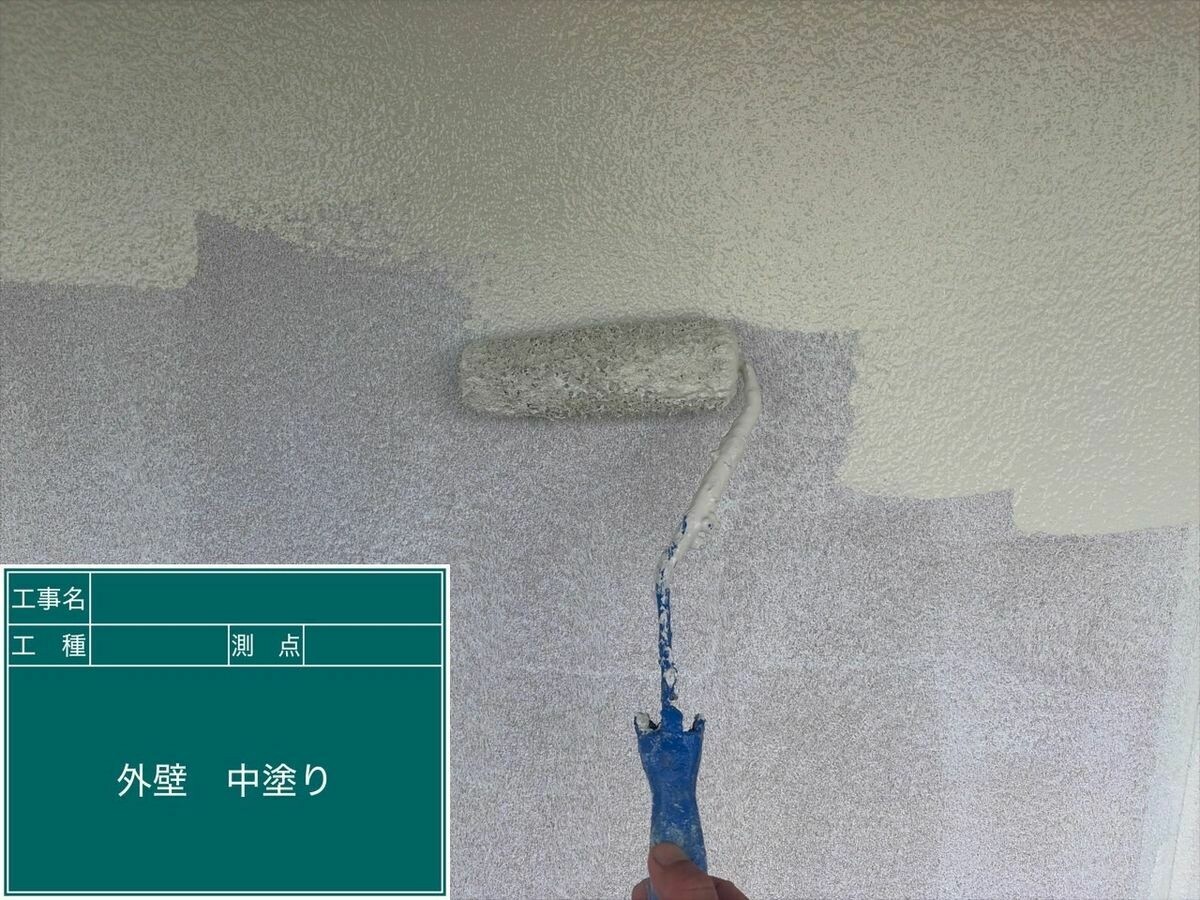 名古屋市西区 外壁 の中塗り