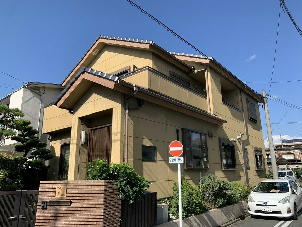 名古屋市中川区の外壁塗装 施工前|チャコールで塗り替え