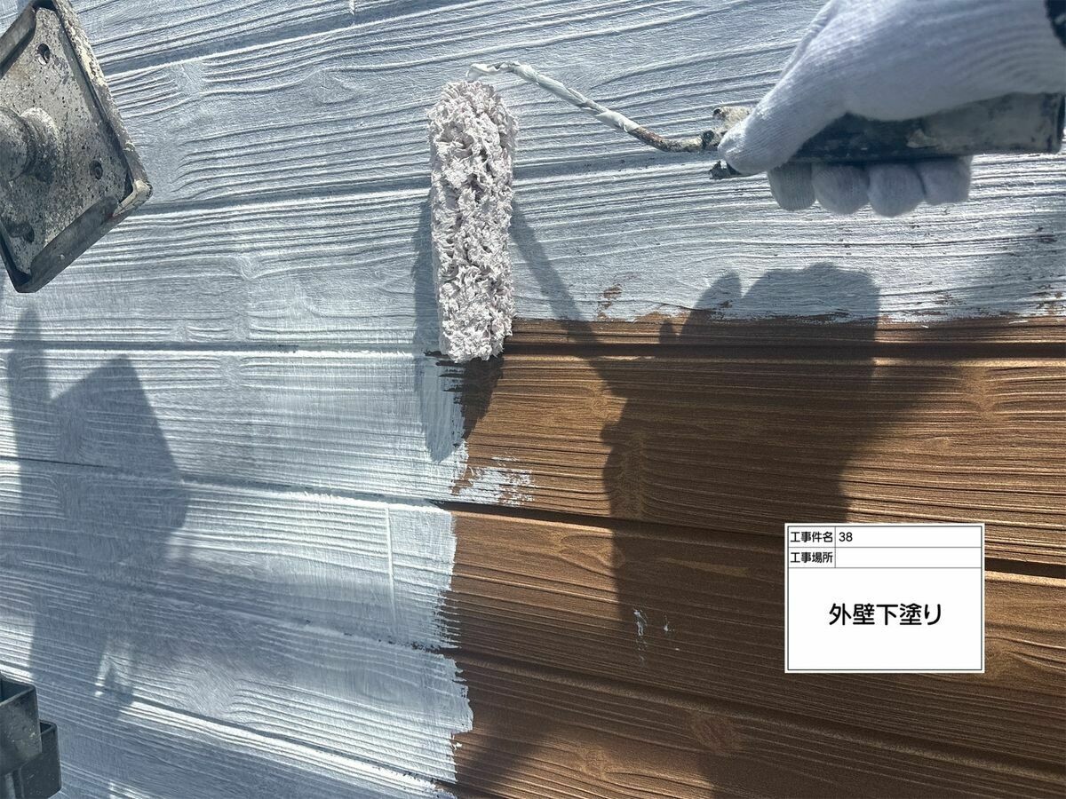 名古屋市西区 外壁 の下塗り